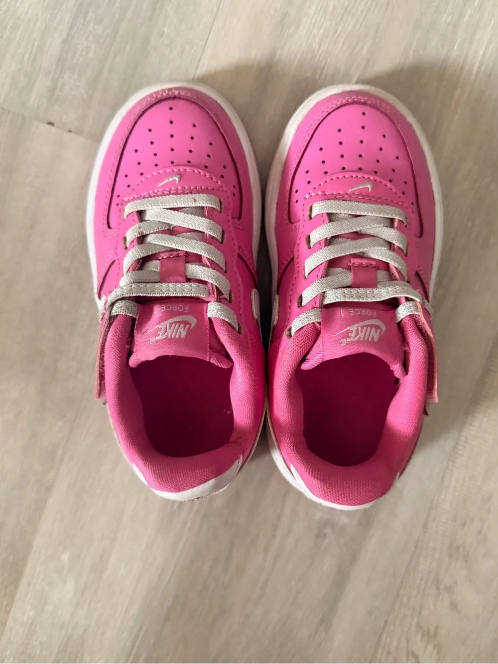 FORCE 1 LOW EASYON